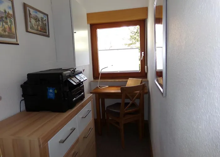 Ederauenblick 公寓 *