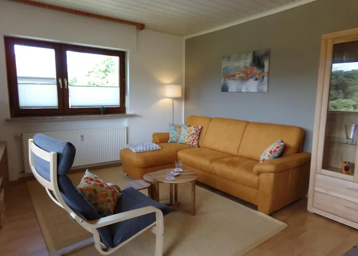 Ederauenblick 公寓 *